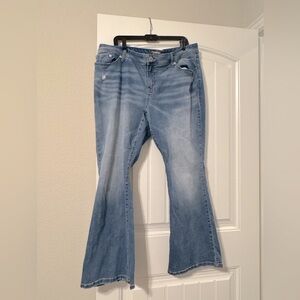 Brand New 
Torrid “Luxe Slim Boot” Jean